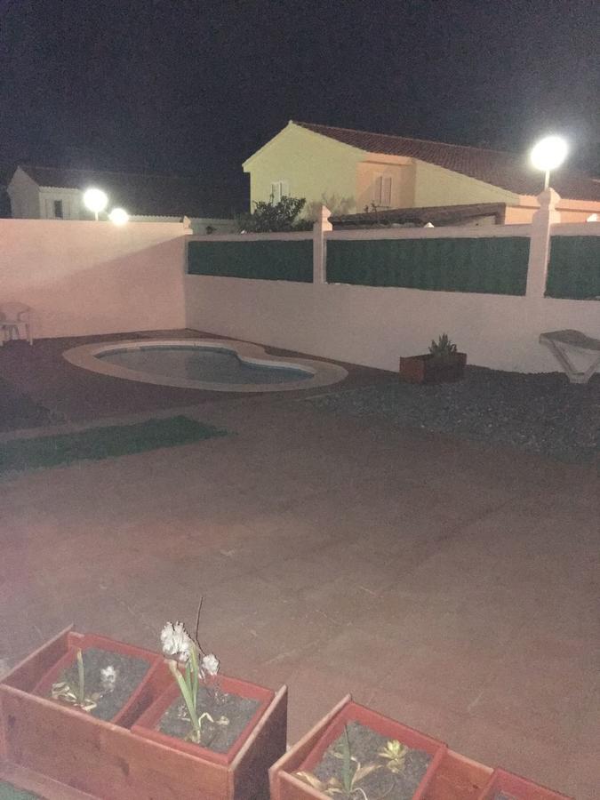 Urbanizacion Cordoba Villa Corralejo Bagian luar foto